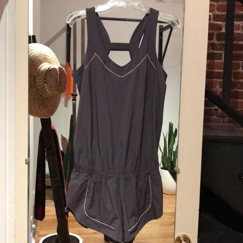 Lululemon jumper